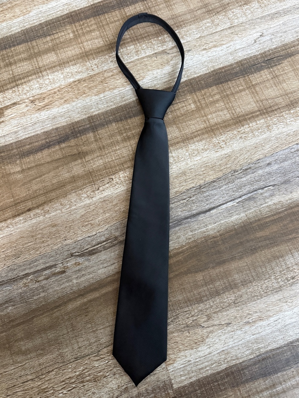Calvin Klein Boys Black Zipper Tie Pre-Tied Adjustable 14” Kids Tie